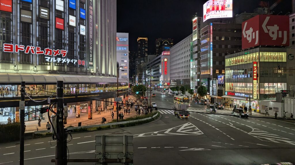 Japan auf 4 Rädern - alleine mit dem Rollstuhl durch Japan pxl 20260511 104858429.night
